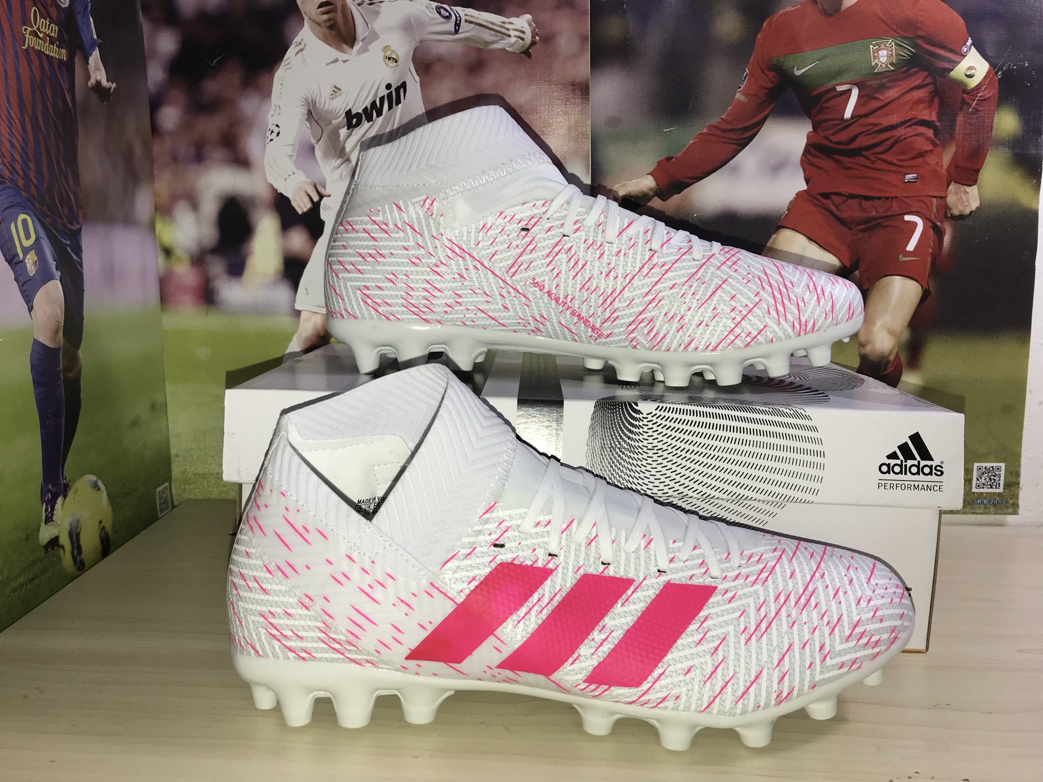 pink messi