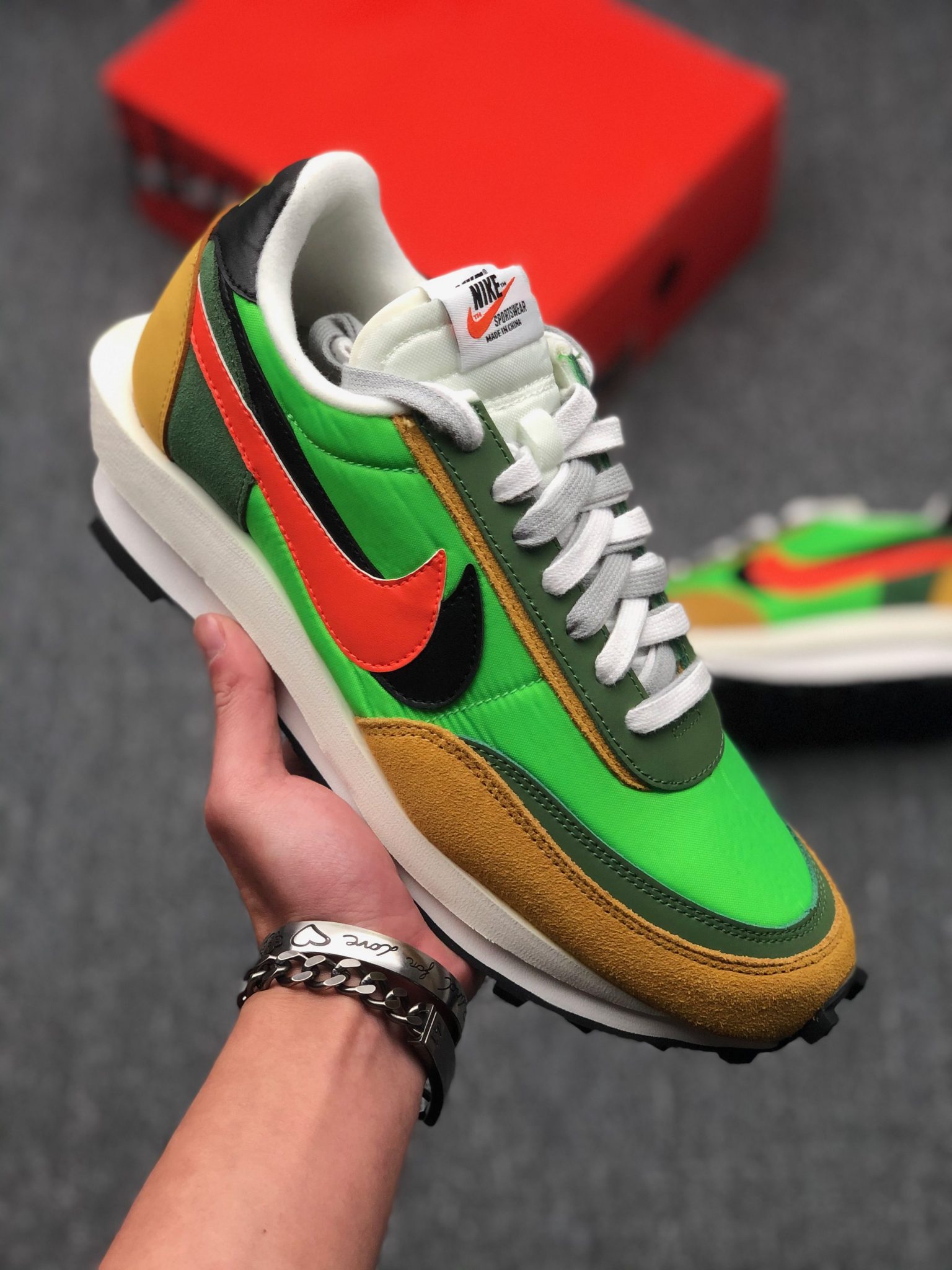 sacai nike waffle green