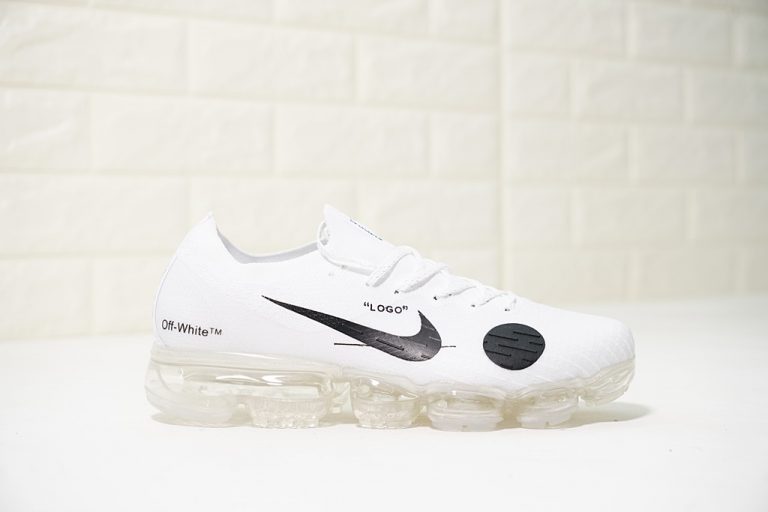Off-white x Nike Air VaporMax steam cushion running shoes black and white